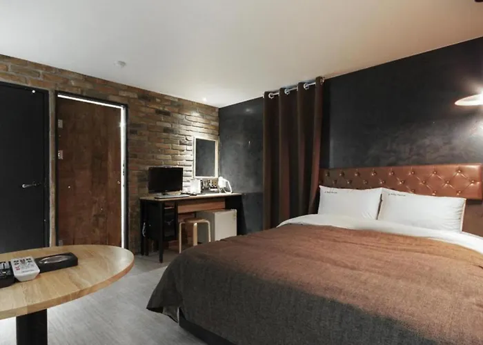 The Lua Motel 2*
