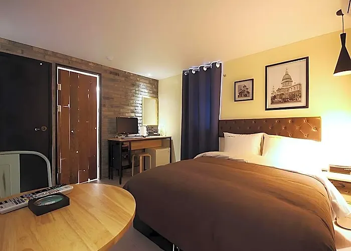 Motel The Lua