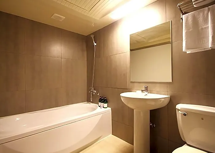 The Lua 2* Busan